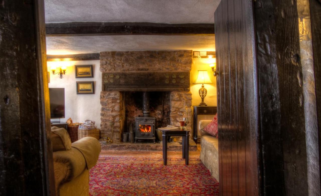 The Oval Dunster Exterior foto
